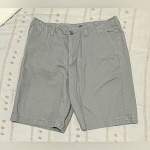 Old Navy, flat front Men's Gray Shorts